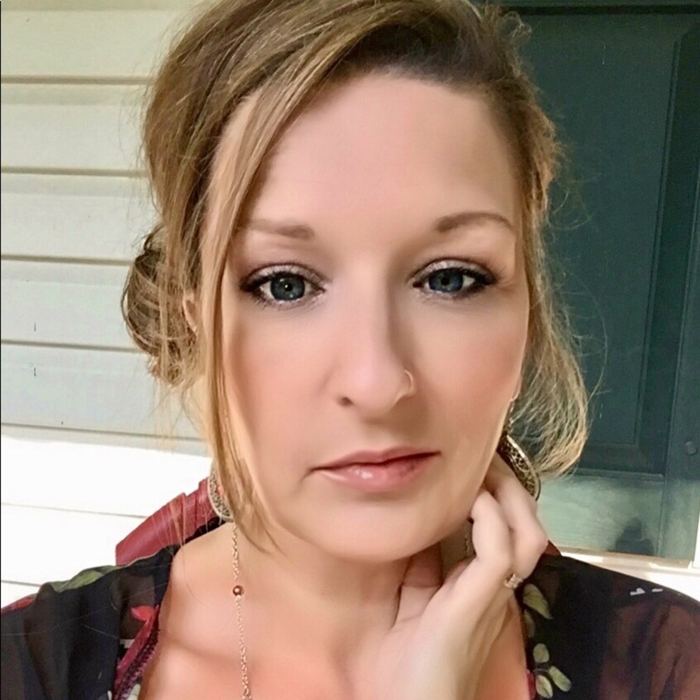 Meet your Posher, Shannah